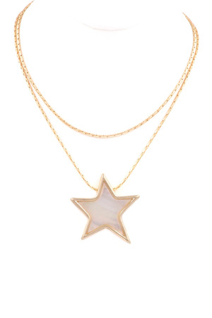 Layered Shell Star Pendant Necklace