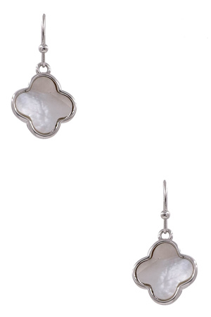 Metal Shell Quatrefoil Drop Earrings