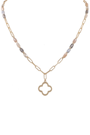 Metal Glass Bead Quatrefoil Pendant Necklace