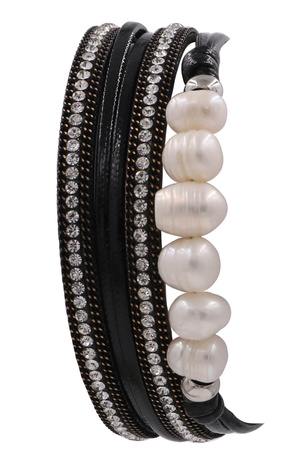 Faux Suede Fresh Water Pearl Wrap Bracelet